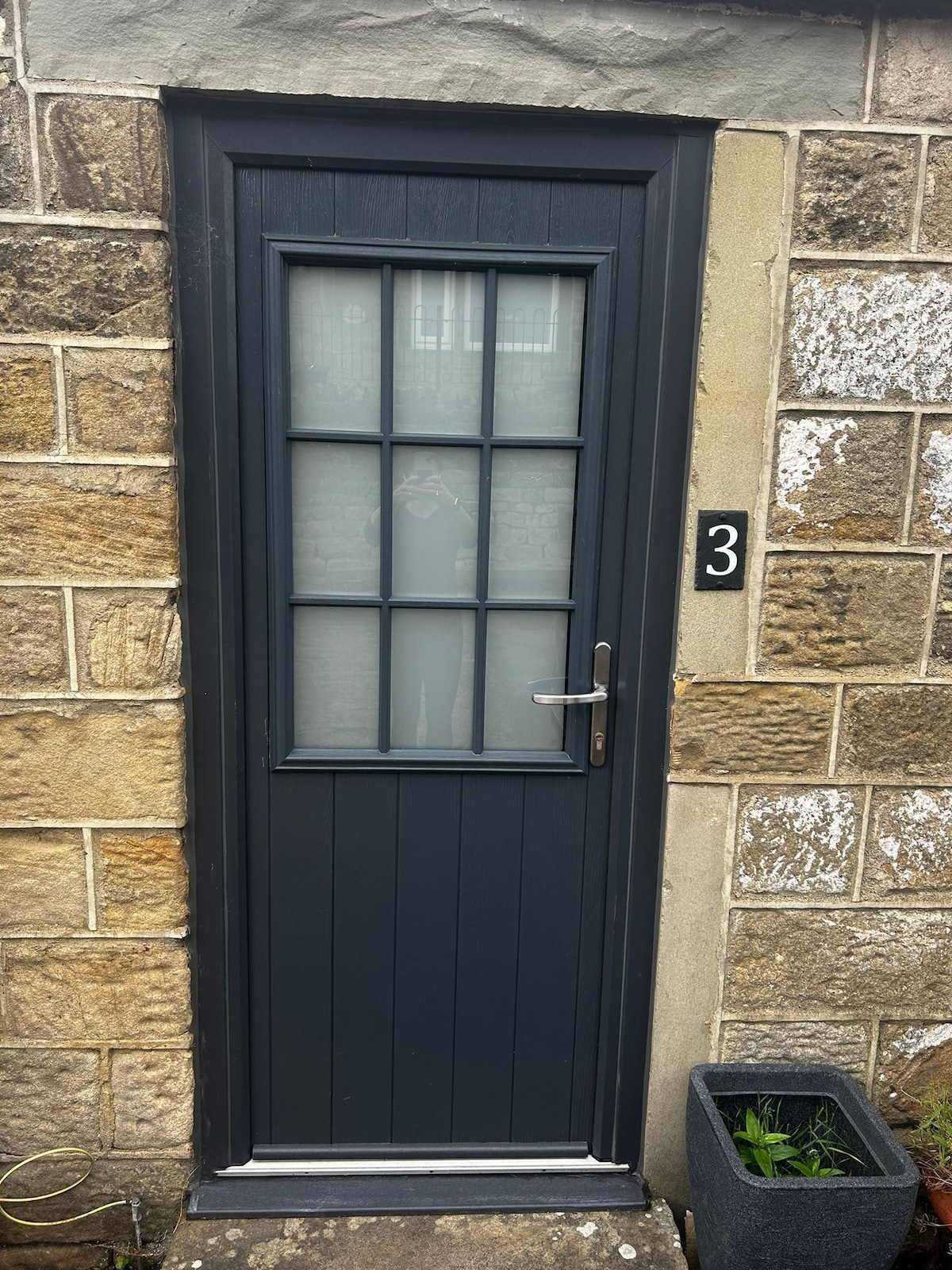 Private entrance set in Yorkshire stone